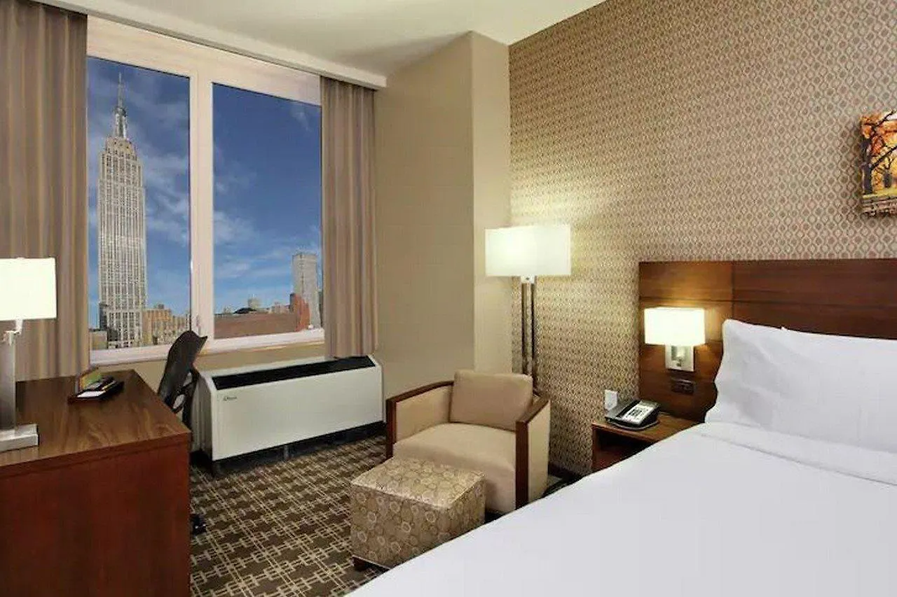 Hilton Garden Inn New York/Midtown Park Avenue 3*,