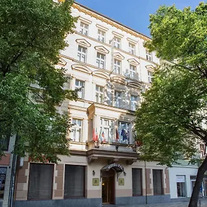 hotel-tyl.praguehotelsweb.com/