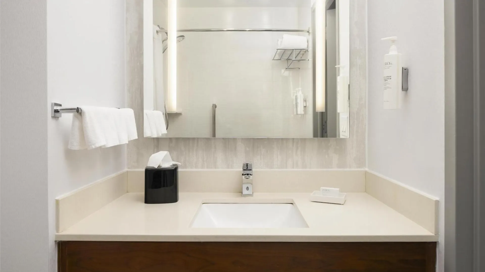 Hilton Garden Inn New York/Midtown Park Avenue 3*,