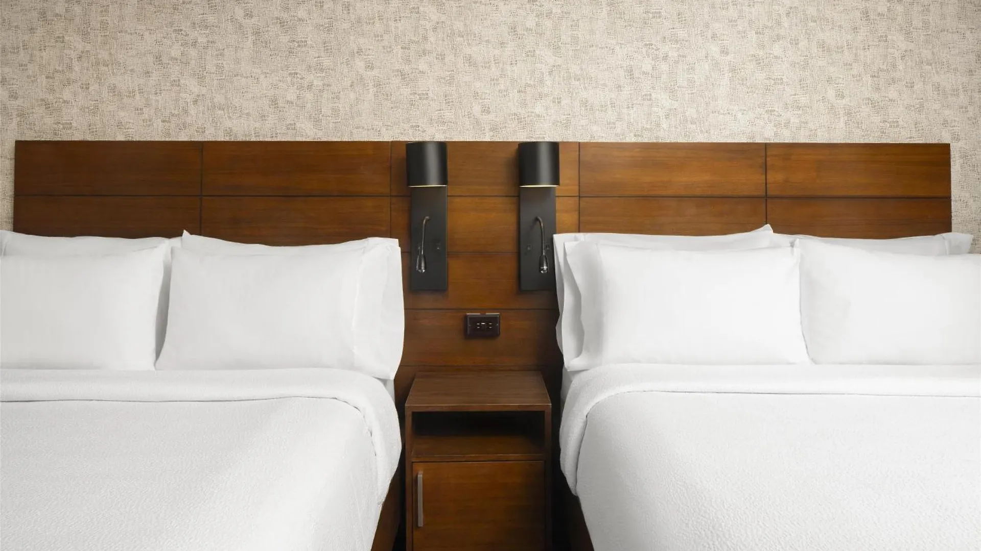 Hilton Garden Inn New York/Midtown Park Avenue Отель